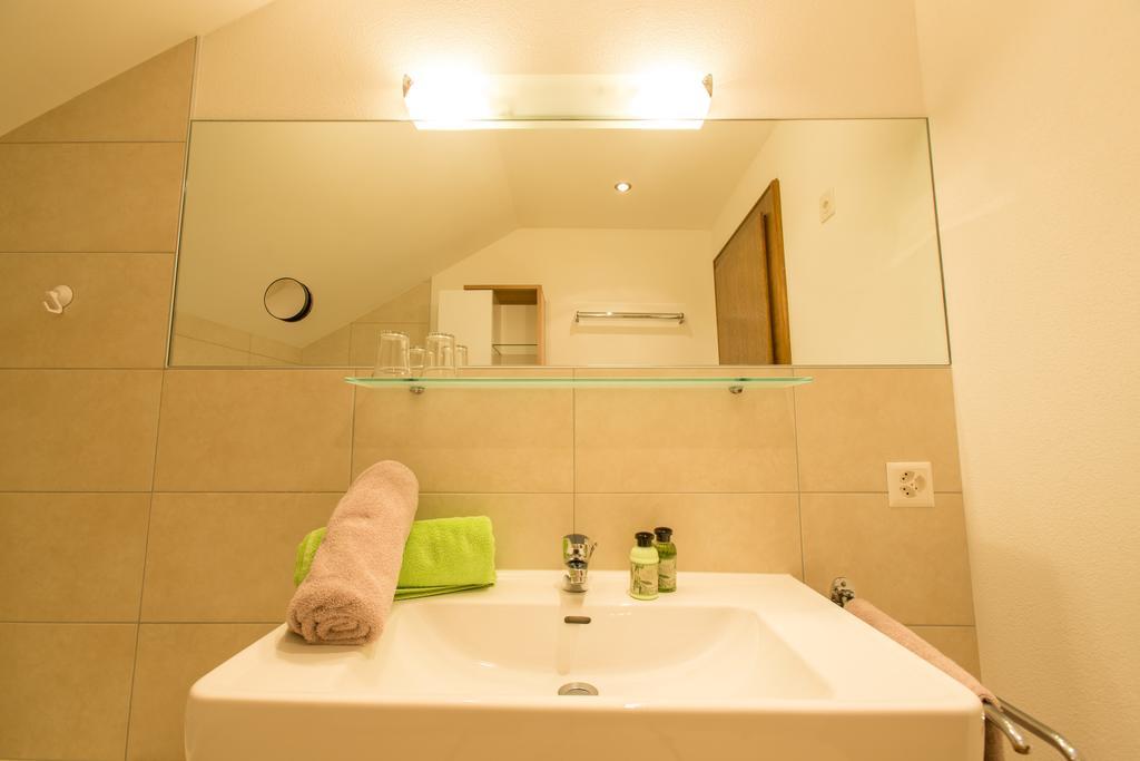 ザムナウンHaus Am Brunnenアパートメント エクステリア 写真